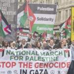 خروج مئات الآلاف في لندن في مظاهرة للتعبير للمطالبة بوقف الحرب