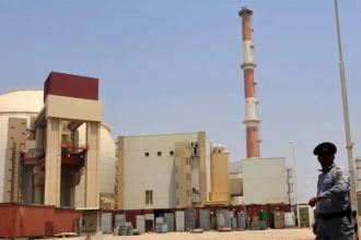 إيران تشرع في إنشاء مفاعل نووي حديث في أصفهان