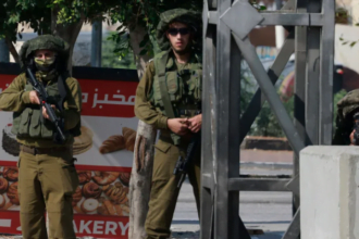 أنباء محزنة تفيد بمقتل 15 فلسطينيًا وإصابة نحو 20 في الضفة وغزة