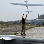 أوكرانيا تعتزم إنتاج آلاف الطائرات المسيرة بعيدة المدى في عام 2024