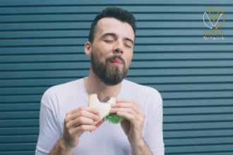 فوائد المضغ الصحي لتقوية اللثة والحفاظ على صحة الفم