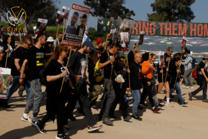 مسيرة من غزة لأهالي المحتجزين يطالبون نتنياهو بصفقة فورية