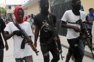 عصابات ترتكب جرائم في هايتي وتهدد بالانقلاب