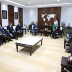 اشتية يناشد فرنسا لدعم الدولة الفلسطينية وتعزيز مكانتها في الأمم المتحدة