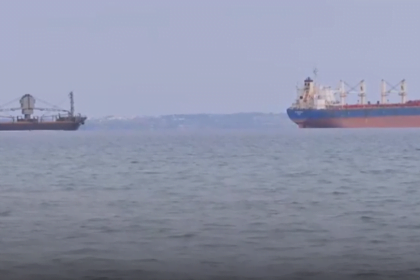 انطلاق أول سفينة إغاثية تحمل مساعدات لغزة من سواحل قبرص