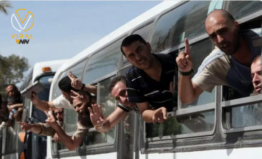 إسرائيل توافق على تحرير عدد أكبر من الأسرى الفلسطينيين