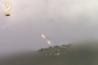 صواريخ تطلق من جنوب لبنان على المستوطنات الإسرائيلية