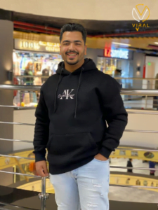 عبدالله جمعة يضيء الشاشة الكبيرة في فيلم جديد: جاذبية فنية تستحوذ على الأنظار