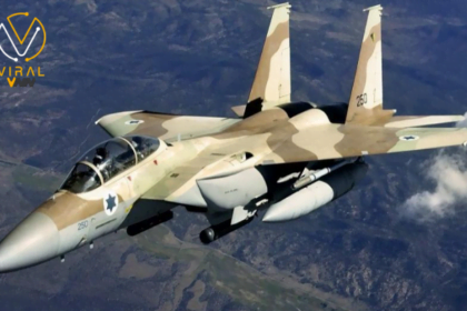 طائرة حربية إسرائيلية تعود متضررة من عملية قصف في قطاع غزة