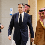 زيارة وزير الخارجية الأمريكي للسعودية تعزز العلاقات الثنائية