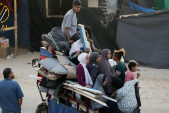 أكثر من 300 ألف شخص غادروا خلال أسبوع