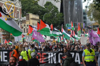تظاهرات تغطي العواصم العالمية لدعم غزة