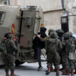 اعتقال 60 مواطنًا فلسطينيًا من الضفة الغربية صباح اليوم