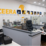 تمديد إغلاق مكتب الجزيرة في إسرائيل وتعليق نشاطها