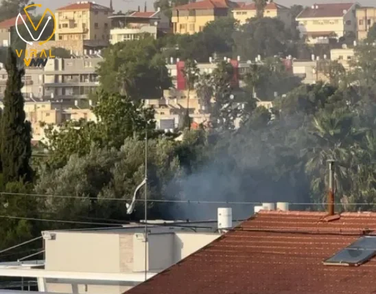 استهداف 3 منازل في مستوطنة المطلة بصواريخ من لبنان