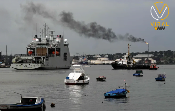 وصول غواصة هجومية أمريكية وسفينة بحرية كندية إلى كوبا