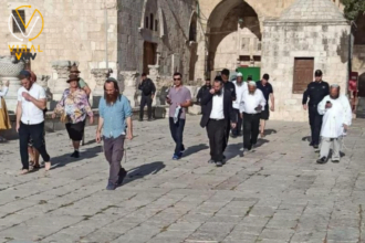 اقتحام مستوطنين للمسجد الأقصى