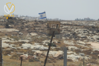 مستوطنون ينشؤون برجًا في أراضي مسافر يطا