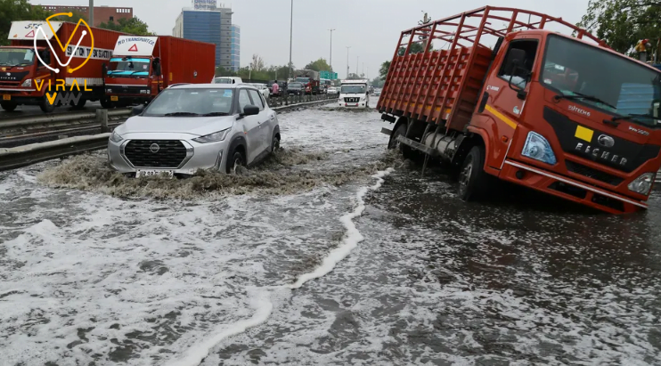 مقتل 16 شخصاً في الهند بسبب الفيضانات والانهيارات الأرضية