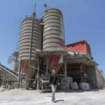 منع دخول أكثر من 100 مادة خام إلى السوق الفلسطيني