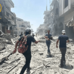 ثلاثة شهداء بقصف منزل وسط القطاع