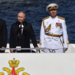 بوتين يلوح بنقل أسلحة استراتيجية إلى مواقع قريبة من الغرب