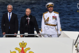 بوتين يلوح بنقل أسلحة استراتيجية إلى مواقع قريبة من الغرب