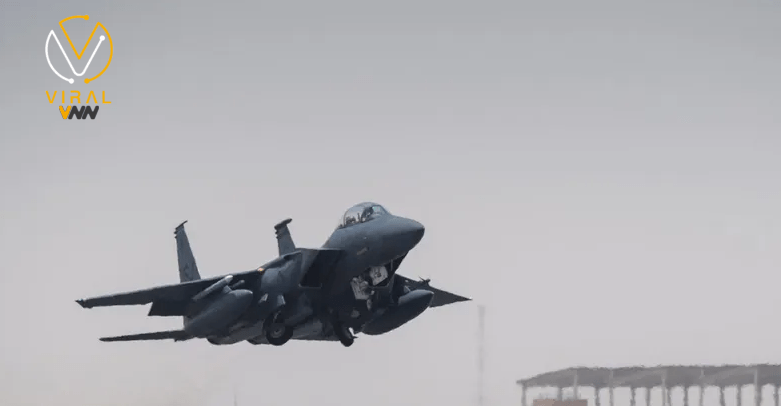 الجيش الأميركي يعترض هجوماً بصاروخ وطائرات مسيرة حوثية