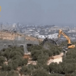 هدم منزل قيد الإنشاء على يد الاحتلال غرب سلفيت