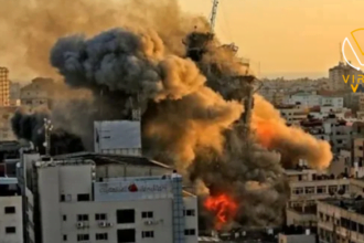 قصف جوي إسرائيلي يضرب مستشفى العودة بمخيم النصيرات