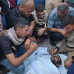 شهداء في خان يونس ودير البلح مع أمطار تجتاح خيام النازحين