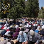 توافد 35 ألف شخص لأداء صلاة الجمعة في المسجد الأقصى