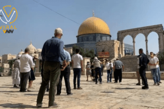 مجموعات من المستوطنين تقتحم المسجد الأقصى