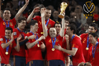 إنييستا يعلن نهاية مسيرته الكروية