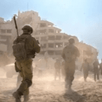 استشهاد 4 أشخاص في قصف إسرائيلي على مخيم جباليا