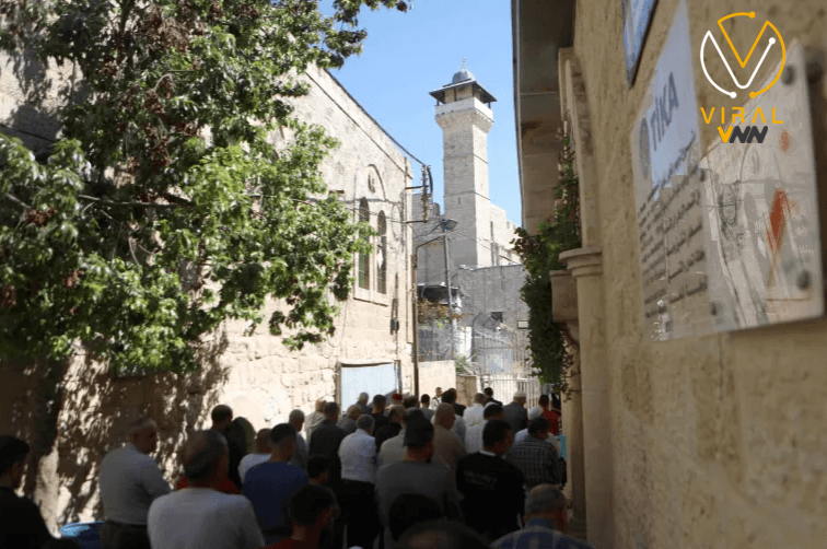 اقتحامات للأقصى وإغلاق المسجد الإبراهيمي