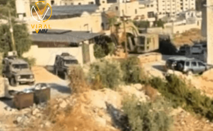 القوات الإسرائيلية تحاصر منزل في طولكرم وتشرع في هدمه