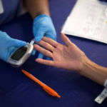 حوالي 800 مليون بالغ يعانون من مرض السكري في جميع أنحاء العالم