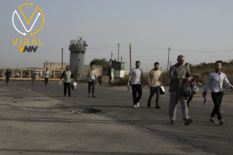 الاحتلال يحرر 20 أسير في محيط حاجز كرم أبو سالم