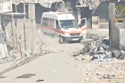 استهداف قوات الاحتلال لسيارة إسعاف أمام مستشفى كمال عدوان