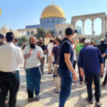 تجدد الاقتحام للأقصى وشن حملة اعتقالات في الضفة الغربية