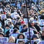 تهديدات المعارضة الكورية الجنوبية بعزل القائم بأعمال الرئيس