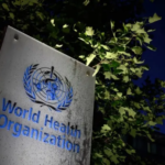 مدير الصحة العالمية ينجو من قصف مطار صنعاء