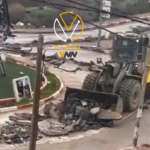 جرافات الاحتلال تدمر مدخل السيلة الحارثية واليامون غرب جنين