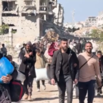 عودة آلاف النازحين الفلسطينيين إلى شمال غزة