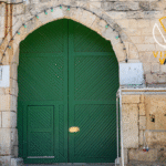 قوات الاحتلال تواصل إغلاق المسجد الأقصى أمام المصلين لليوم الثالث