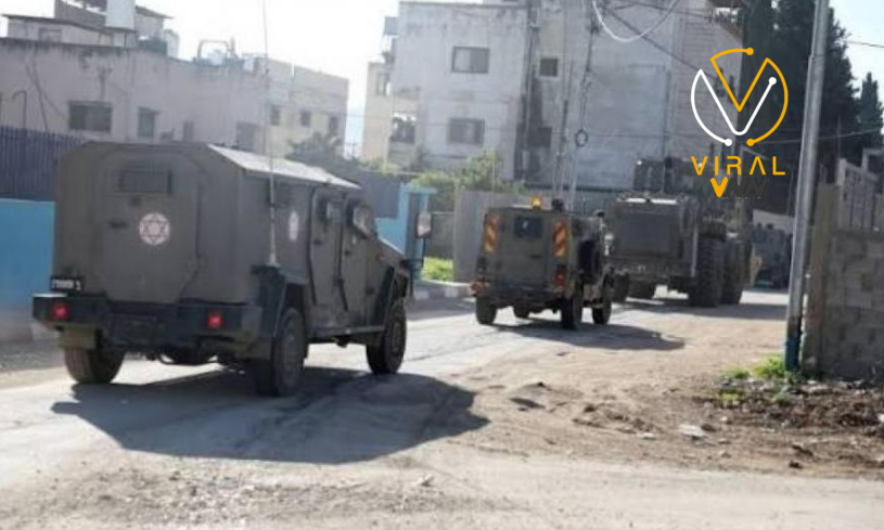 الاحتلال ينفذ اعتقالات ومداهمات في مناطق متعددة بالضفة
